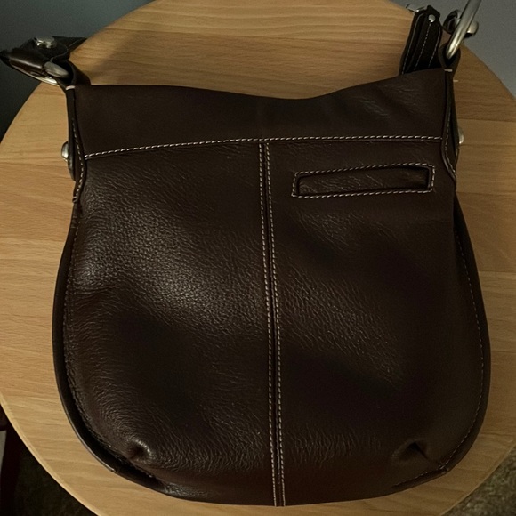 B. MAKOWSKY Bag w/ Key Fob EUC - Picture 2 of 6